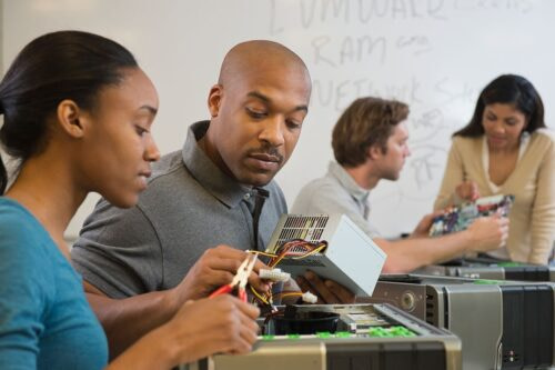 integration par activité Atelier de réemploi chez AGDIL